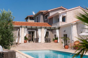 Villa Moonlight 2 for 12 persons near Poreč with private heated pool - 45 m2 & playground